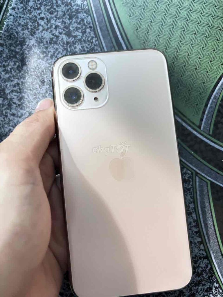 Apple iPhone 11 Pro 64GB Vàng. Mua bán Điện thoại tại Thành phố Thuận An Bình Dương được đăng bởi Quỳnh Hoa hình 1