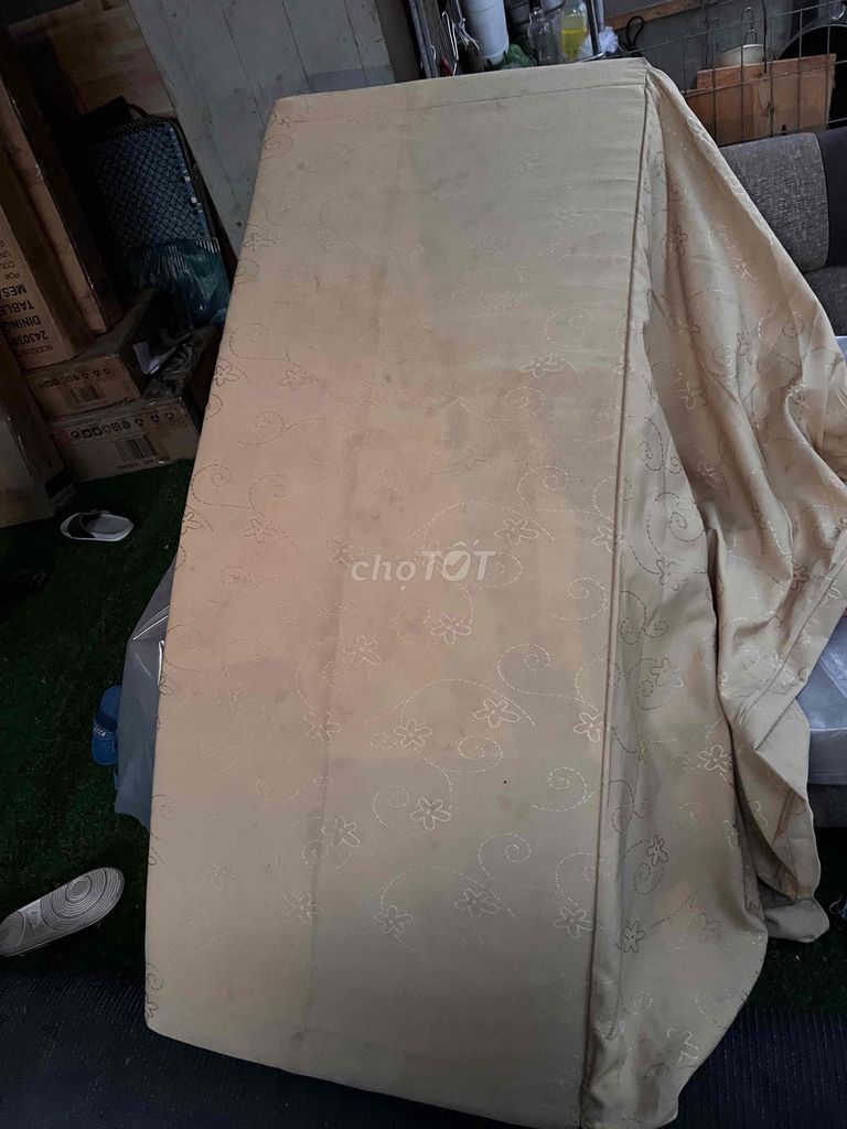 Nệm gấp 1 người nằm màu Kem cũ. Mua bán Giường, chăn ga gối nệm tại Thành phố Biên Hòa Đồng Nai được đăng bởi Nguyễn công minh hình 1