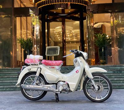 Honda Super Cub C125 2025 Trắng Mới. Mua bán Xe máy tại Quận Cầu Giấy Hà Nội được đăng bởi Tuấn Việt Motor hình 1
