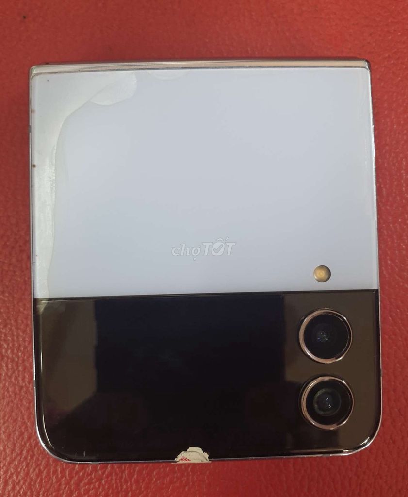 Samsung Galaxy Z Flip 4 256GB Trắng, Đen. Mua bán Điện thoại tại Quận Bình Thạnh Tp Hồ Chí Minh được đăng bởi Tran Đức hình 1