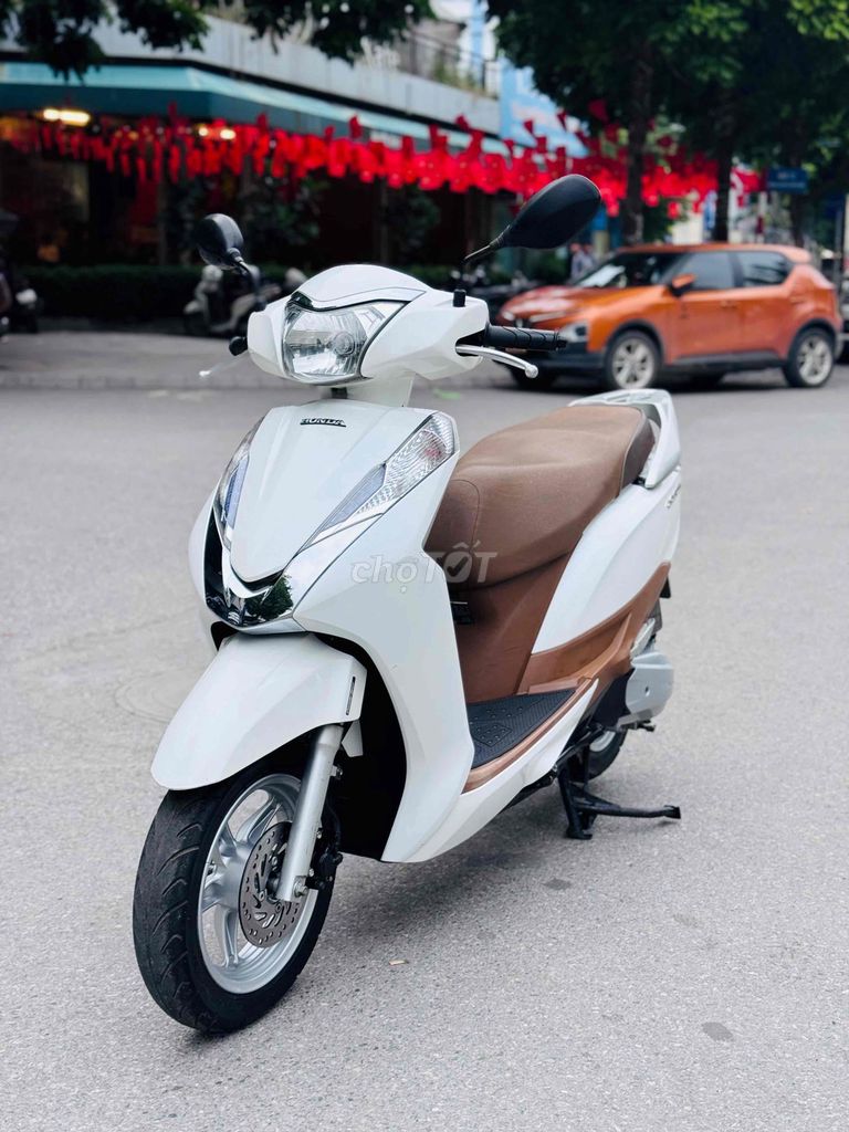 Lead 125fi máy zin 100% 1 chủ đại chất hàng tuyển. Mua bán Xe máy tại Quận Cầu Giấy Hà Nội được đăng bởi nguyễn bích thuỷ hình 4