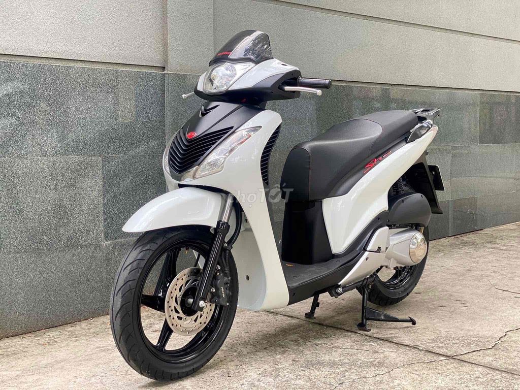 SH 125i Fom Ý 2011 ( Chưa rớt ) ( GÓP BAO NỢ XẤU