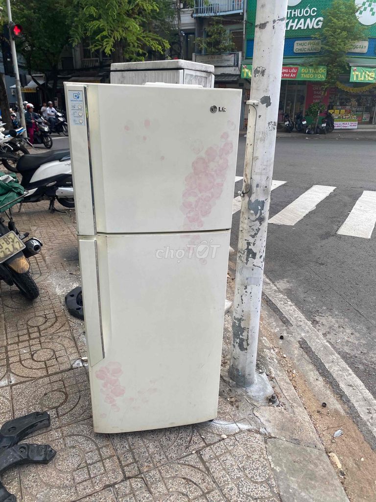 Tủ lạnh LG 320 lít Trắng Nguyên zin. Mua bán Tủ lạnh tại Quận 11 Tp Hồ Chí Minh được đăng bởi doan hình 1