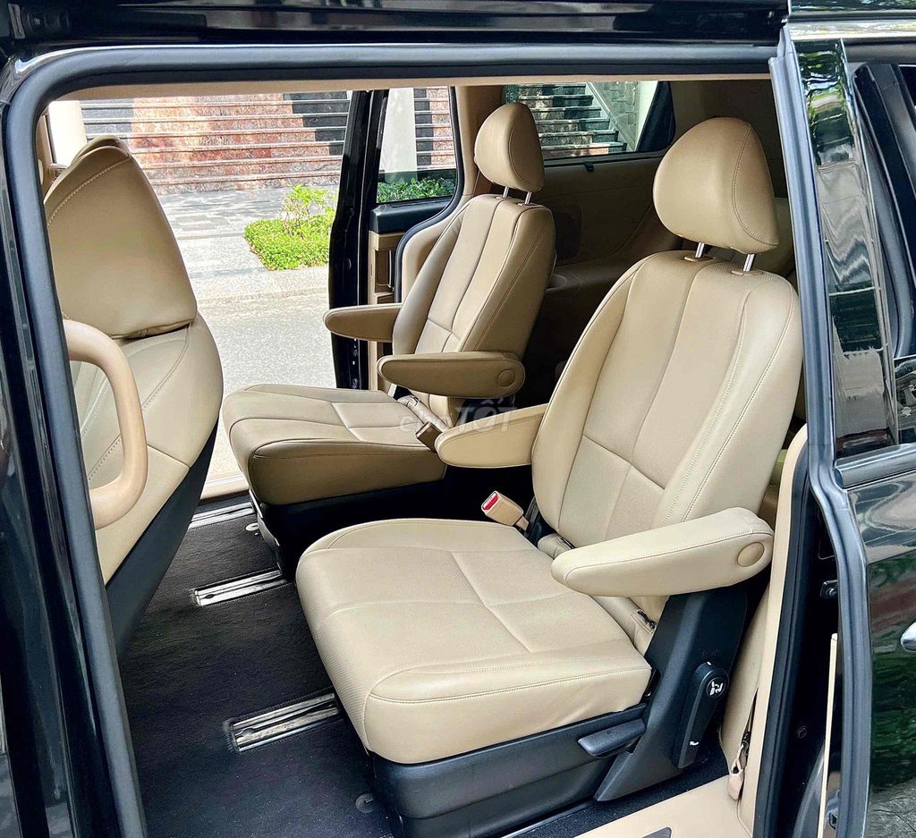 Kia Sedona 2020 DAT Luxury - 80000 km. Mua bán Ô tô tại Quận 12 Tp Hồ Chí Minh được đăng bởi Mr Gia Phúc hình 8