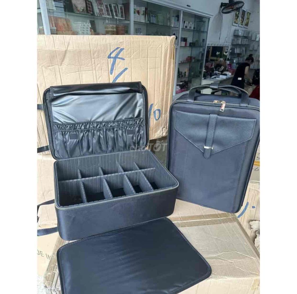 Cốp trang điểm Nữ Cao cấp size 41 Đen. Mua bán Phụ kiện thời trang khác tại Huyện Thanh Trì Hà Nội được đăng bởi Hải Ann  hình 1