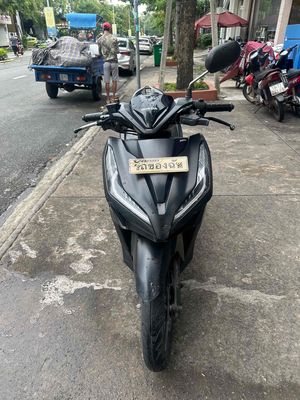 Vario 2019 cam kết zin 35 vạn km , biển chính chủ. Mua bán Xe máy tại Thành phố Thủ Dầu Một Bình Dương được đăng bởi jacky love