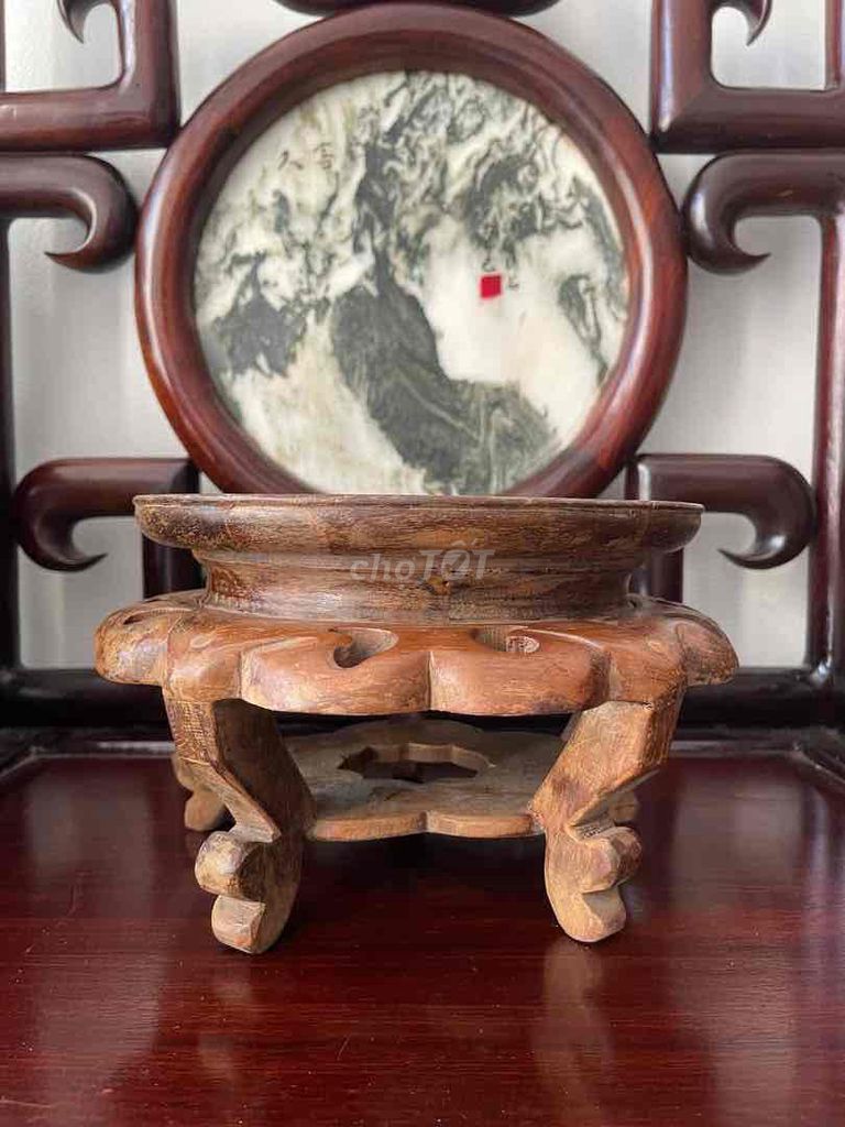 Kỷ gỗ Cổ điển Đã qua sử dụng. Mua bán Đồ sưu tầm, đồ cổ tại Quận Tây Hồ Hà Nội được đăng bởi Hoa Nguyễn hình 1