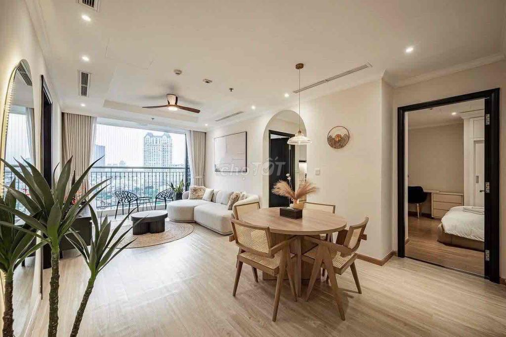 Bán căn hộ Toà L2 3pn2wc tại Vinhomes central Park Quận Bình Thạnh