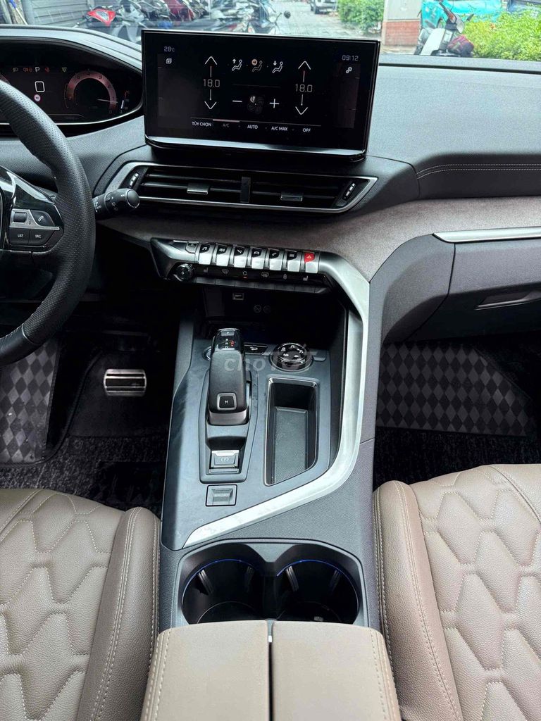 CẦN BÁN PEUGEOT 3008 GT-Nine SX 4/2025 SIÊU LƯỚT. Mua bán Ô tô tại Quận Bắc Từ Liêm Hà Nội được đăng bởi Mr PHÁT THÁI HÀ AUTO hình 16