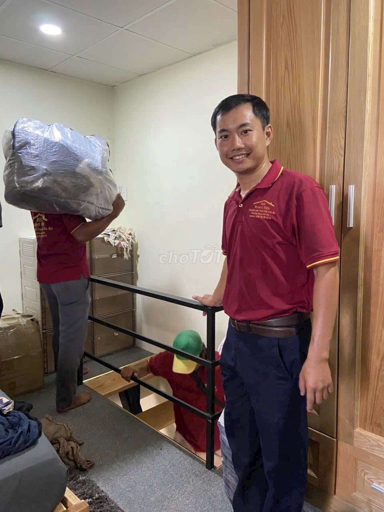 Dịch vụ chuyển nhà trọn gói Tháo Lắp giường tủ . Dịch vụ chuyển nhà tại Thành phố Thủ Đức Tp Hồ Chí Minh được đăng bởi Chuyển Nhà Trọn Gói  Robert Biện hình 1