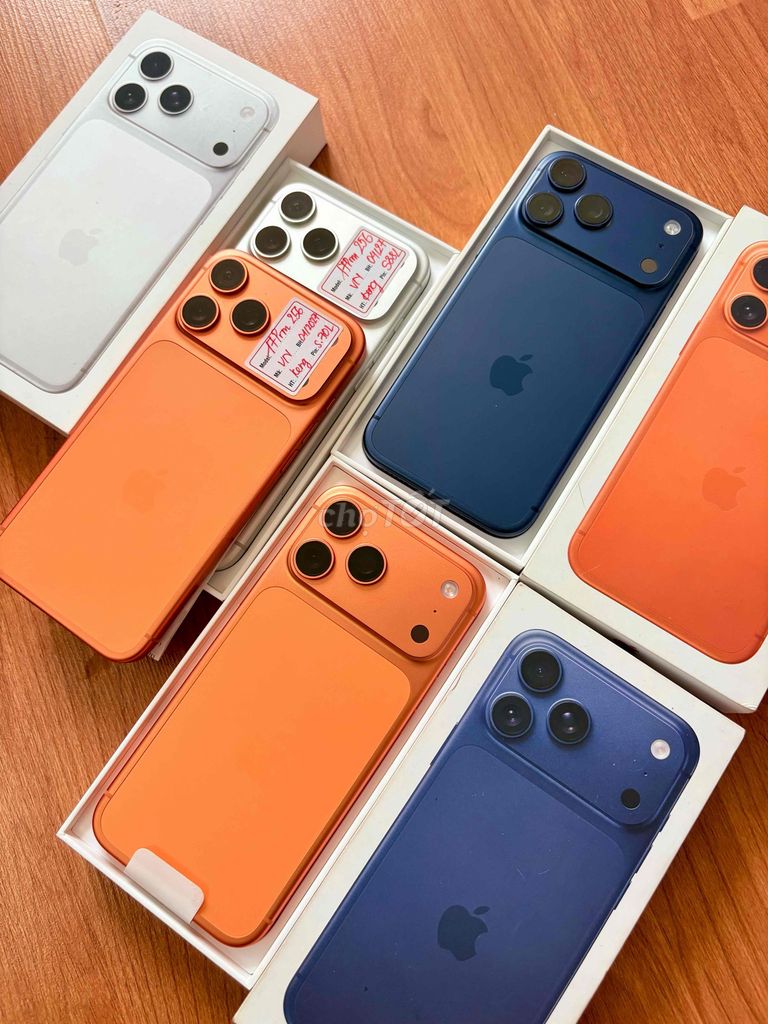 Apple 17 Pro Max 256GB Trắng Vn sạc 38 Lần 4/2027. Mua bán Điện thoại tại Quận Đống Đa Hà Nội được đăng bởi Quý Hoàng hình 1