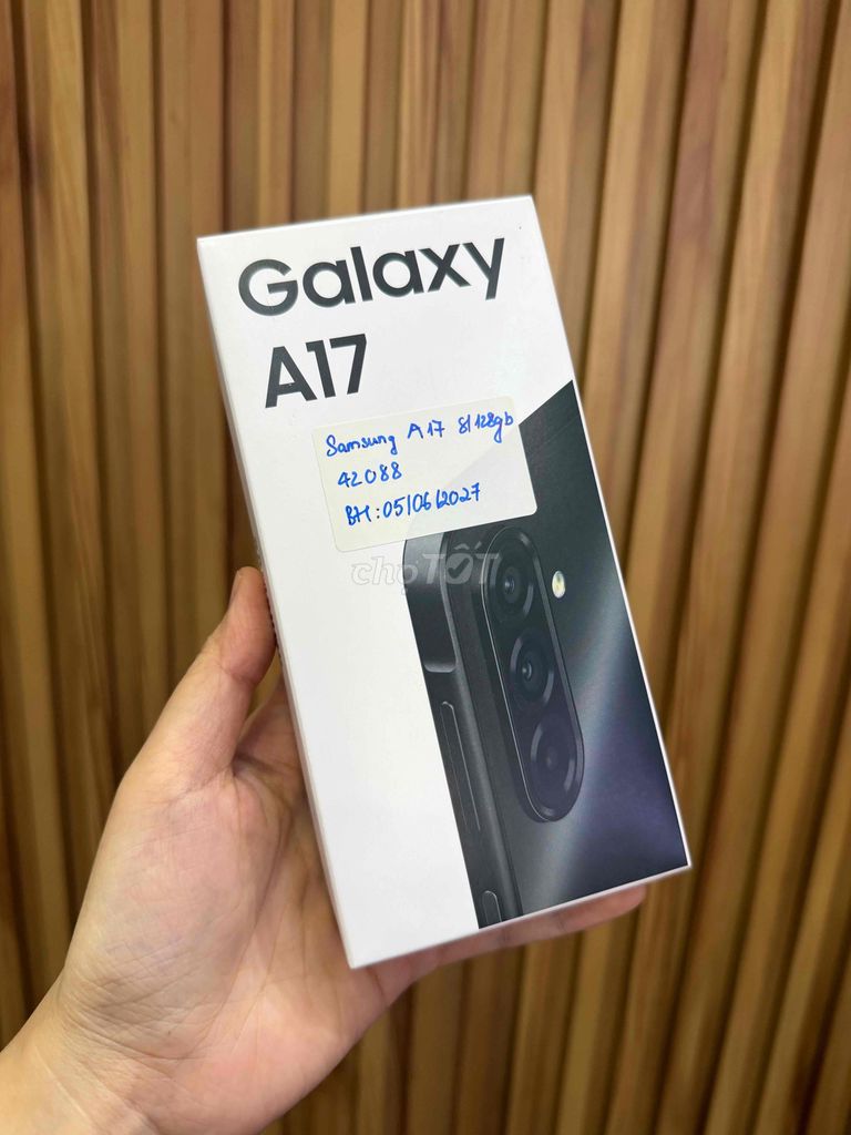 Samsung Galaxy A17 8GB/128GB Mới. Mua bán Điện thoại tại Quận 10 Tp Hồ Chí Minh được đăng bởi Đăng Sơn Store hình 1