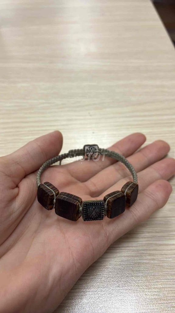 Vòng tay Trầm hương Helios VJ Lotus Unisex. Mua bán Phụ kiện thời trang khác tại Quận Ngũ Hành Sơn Đà Nẵng được đăng bởi NguyenT_Phong hình 1