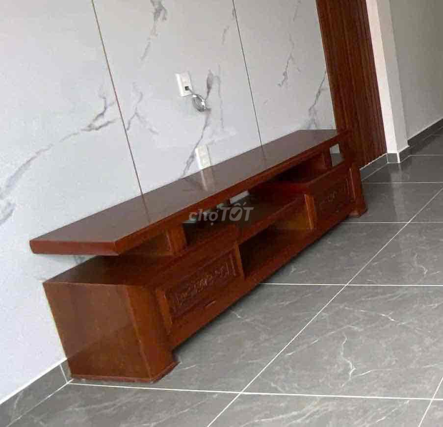 Kệ tivi Gỗ Nâu. Mua bán Tủ, kệ gia đình tại Quận Hải An Hải Phòng được đăng bởi Tôm Boy hình 1