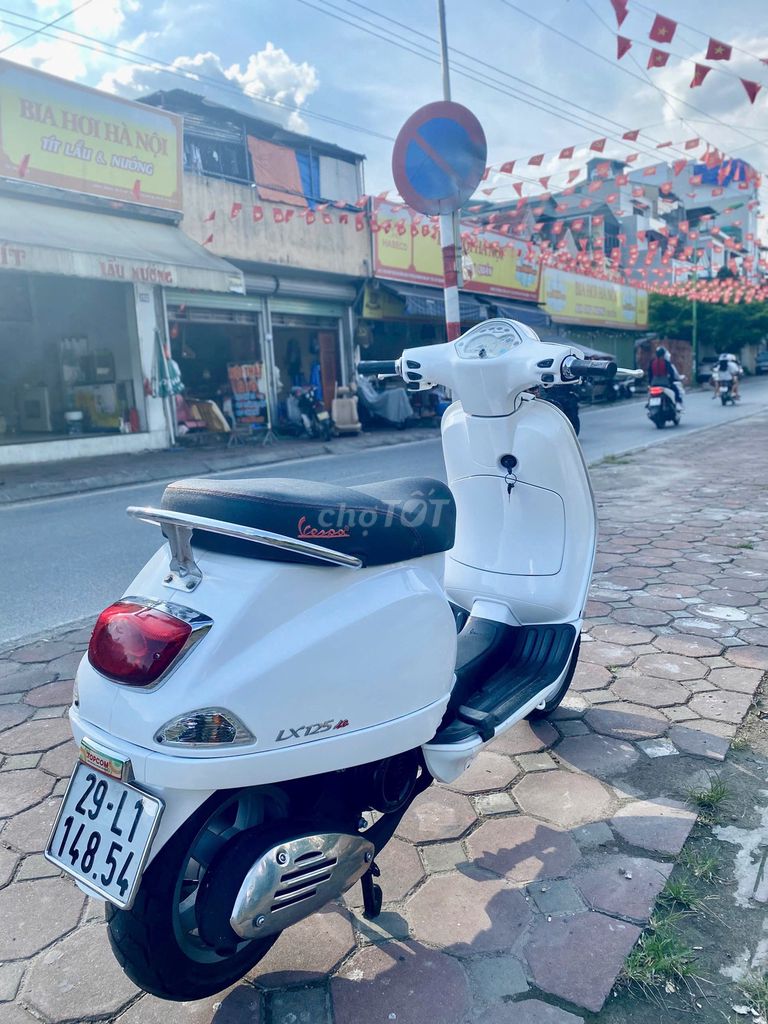 Vespa LX  ie 2011. Mua bán Xe máy tại Quận Hoàng Mai Hà Nội được đăng bởi Trường Giang Phạm hình 6