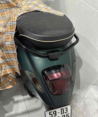 Piaggio Vespa màu Xanh rêu Đã qua sử dụng