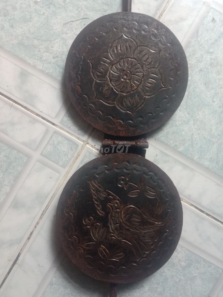 Khuôn làm bánh gang hoa văn. Mua bán Dụng cụ nhà bếp tại Huyện Phong Điền Cần Thơ được đăng bởi Trung hình 1
