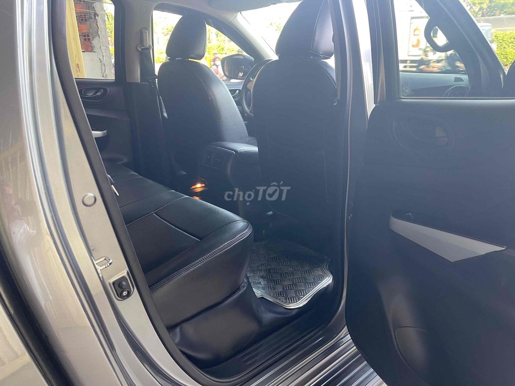 Nissan Navara 2016 NP300E 4x2MT - 112 km. Mua bán Ô tô tại Quận 12 Tp Hồ Chí Minh được đăng bởi Thanh Hoàng hình 14