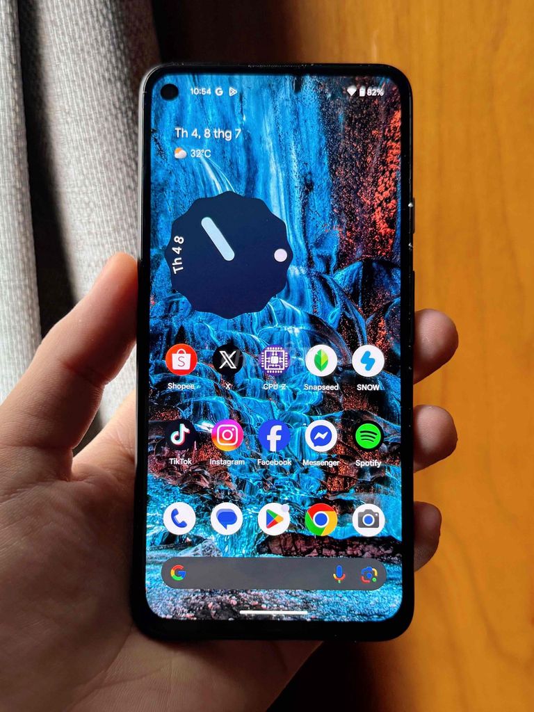Google Pixel 4a 5G 6/128GB 2 sim bán or gl. Mua bán Điện thoại tại Quận Tây Hồ Hà Nội được đăng bởi Quân hình 1
