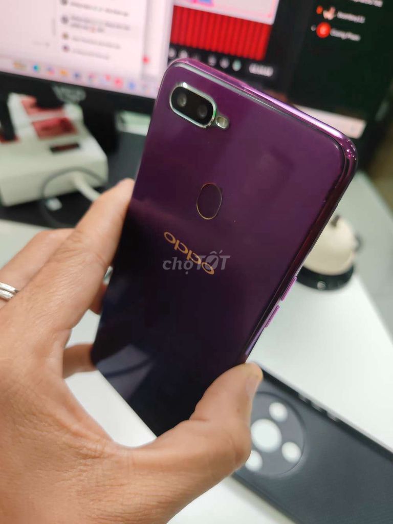 Oppo Tím Nứt kính. Mua bán Điện thoại tại Quận Bình Tân Tp Hồ Chí Minh được đăng bởi dinh hình 1