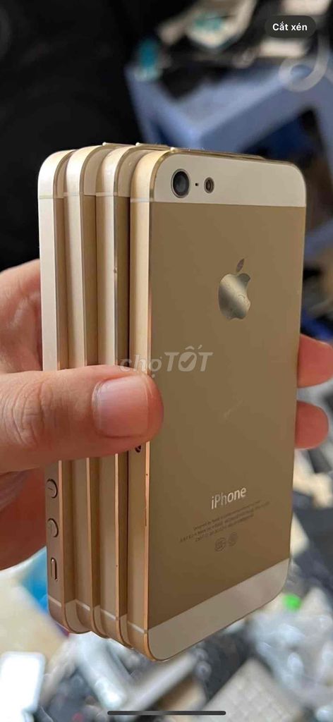 Vỏ iphone 5 gold đẹp 98-99 đủ dây nút nguồn lun ạ