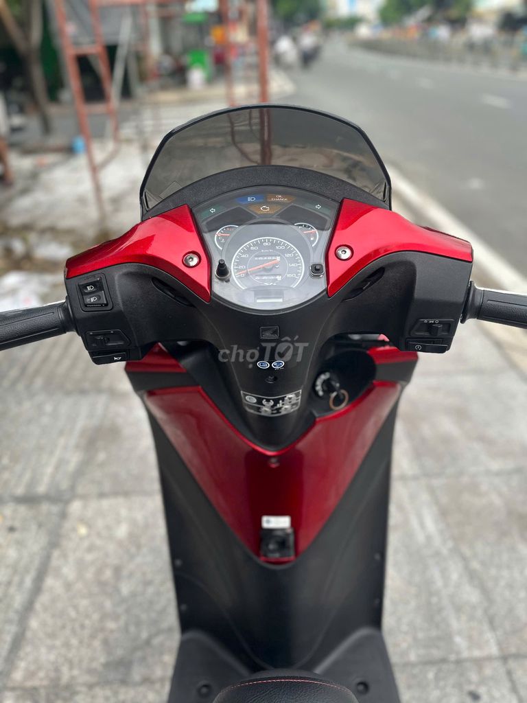 Honda SH 125i 2012 Sporty Đỏ. Mua bán Xe máy tại Huyện Bình Chánh Tp Hồ Chí Minh được đăng bởi VÕ MINH HẬU hình 7