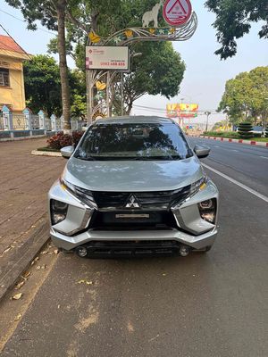 gd cần bán Xpander 2019 Bạc nguyên zin