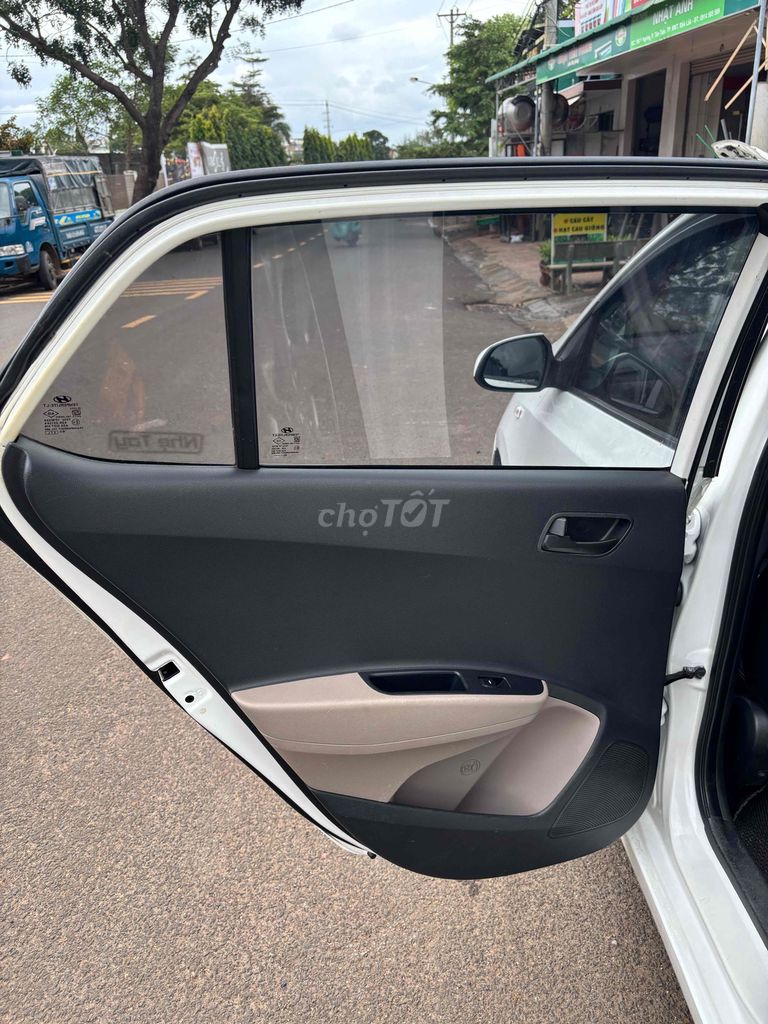 Hyundai Grand i10 2016 Grand 1.0 MT - 134567 km. Mua bán Ô tô tại Thành phố Buôn Ma Thuột Đắk Lắk được đăng bởi Quảng ĐăkLăk hình 14
