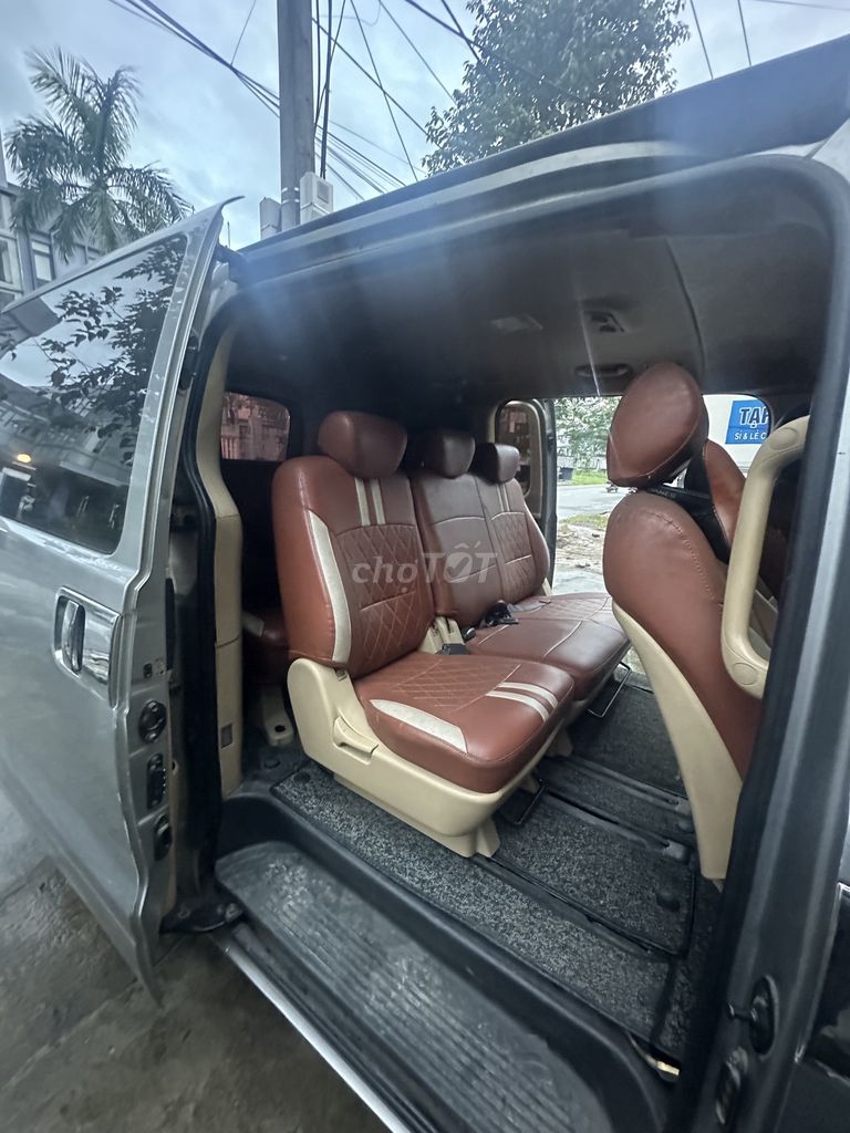 Hyundai Starex 2015 2.5D MT - 300000 km. Mua bán Ô tô tại Huyện Hòa Vang Đà Nẵng được đăng bởi Quốc Huy hình 1