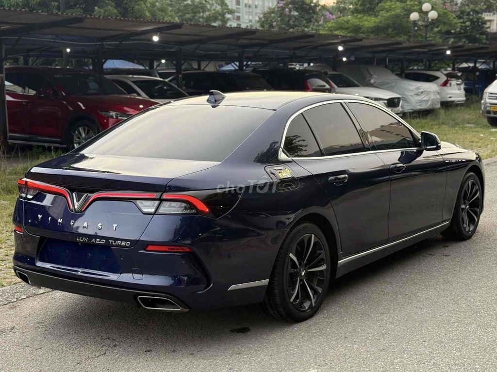 VINFAST LUX A 2.0 NÂNG CAO 2022 – MÀU XANH. Mua bán Ô tô tại Quận Cầu Giấy Hà Nội được đăng bởi Auto 6666 hình 5