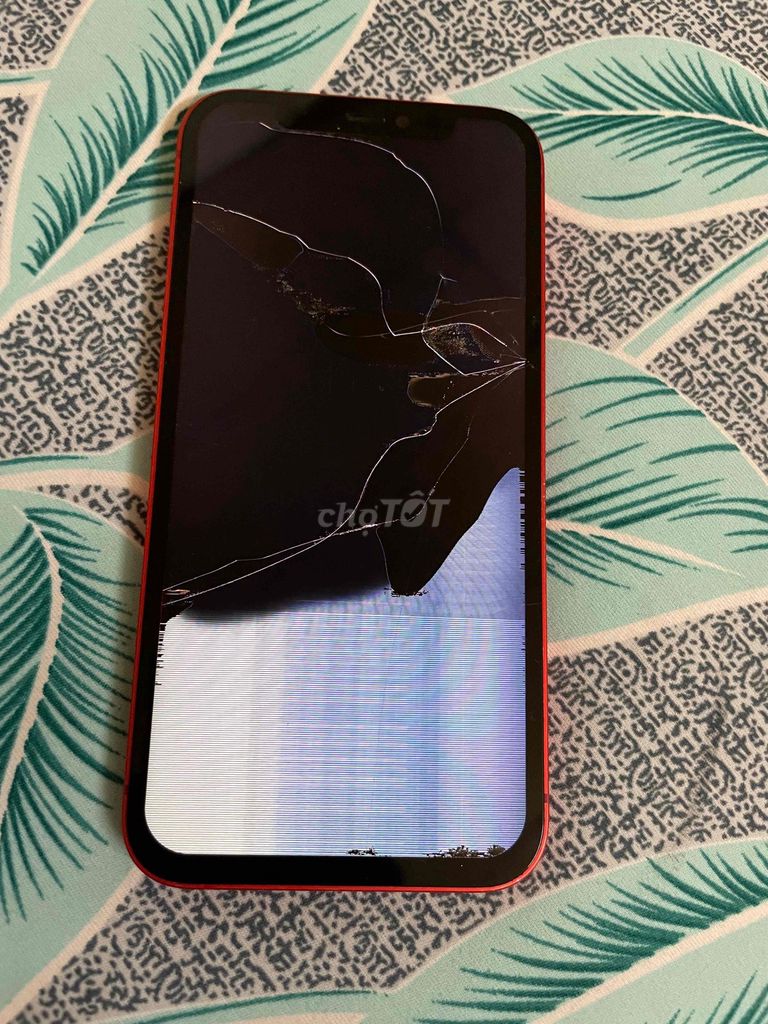 iPhone 12 Đỏ Hư màn hình Lock. Mua bán Điện thoại tại Quận 4 Tp Hồ Chí Minh được đăng bởi chuyên thu máy lạnh máy giặt hình 1