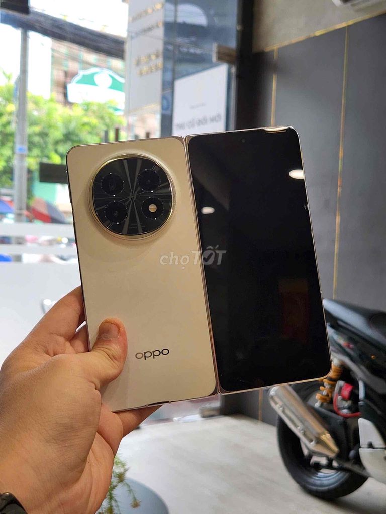 Oppo Find N5 512GB Trắng Like New 99% Xách Tay. Mua bán Điện thoại tại Quận 8 Tp Hồ Chí Minh được đăng bởi CA REM BÁN TÁO hình 1