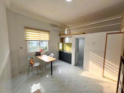 Duplex ngay các trường đại học : DH Mở, UEH A, SGU,… ngay Võ Văn Tần