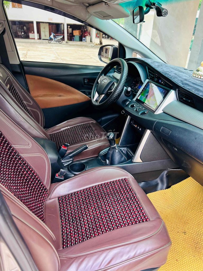 Toyota Innova 2017 2.0E - 140000 km. Mua bán Ô tô tại Thành phố Tuy Hòa Phú Yên được đăng bởi Lịch hình 12