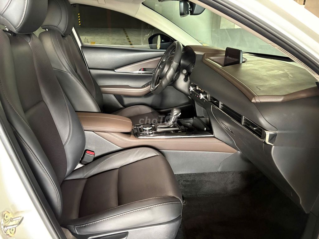 Mazda CX-30 2023 Premium 2.0 AT - 30000 km. Mua bán Ô tô tại Thành phố Thủ Đức Tp Hồ Chí Minh được đăng bởi Ô Tô Siêu Lướt  hình 11