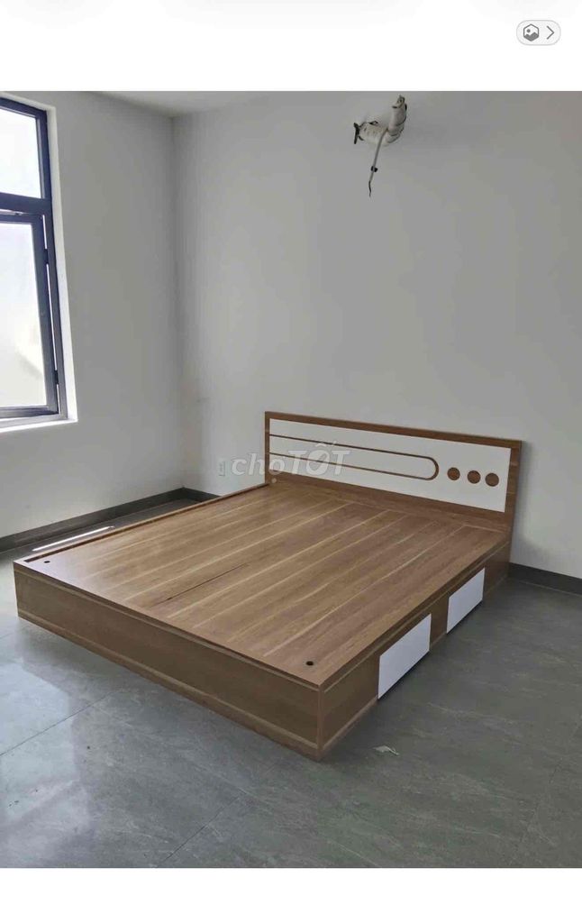 Giường ngủ Gỗ MDF Vân gỗ, Trắng 1m6x2m. Mua bán Giường, chăn ga gối nệm tại Thành phố Dĩ An Bình Dương được đăng bởi hạnh hình 1