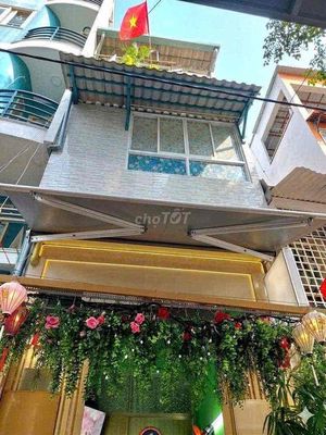 NHÀ ĐẸP NGUYỄN ĐÌNH CHIỂU 3 TẦNG HÀNG HiẾM - SÁT MẶT TIỀN - CHỈ 6,9 TỶ