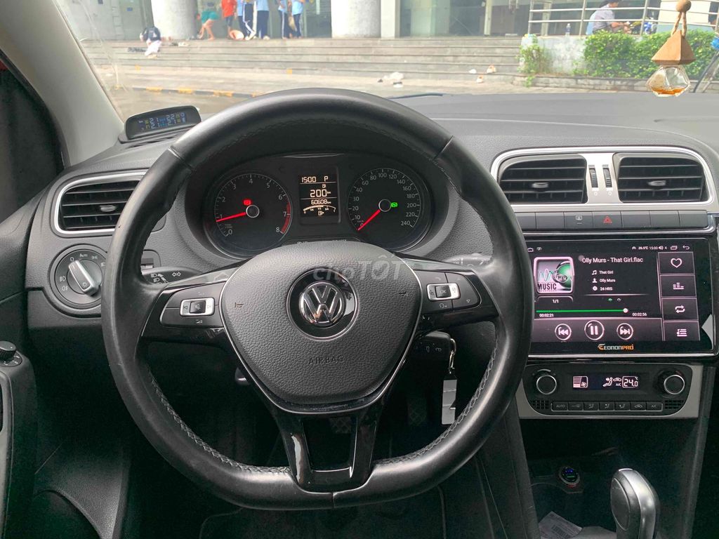 Volkswagen Polo Cross bản đặc biệt - 61000 km. Mua bán Ô tô tại Thành phố Thủ Đức Tp Hồ Chí Minh được đăng bởi Sinh hình 9