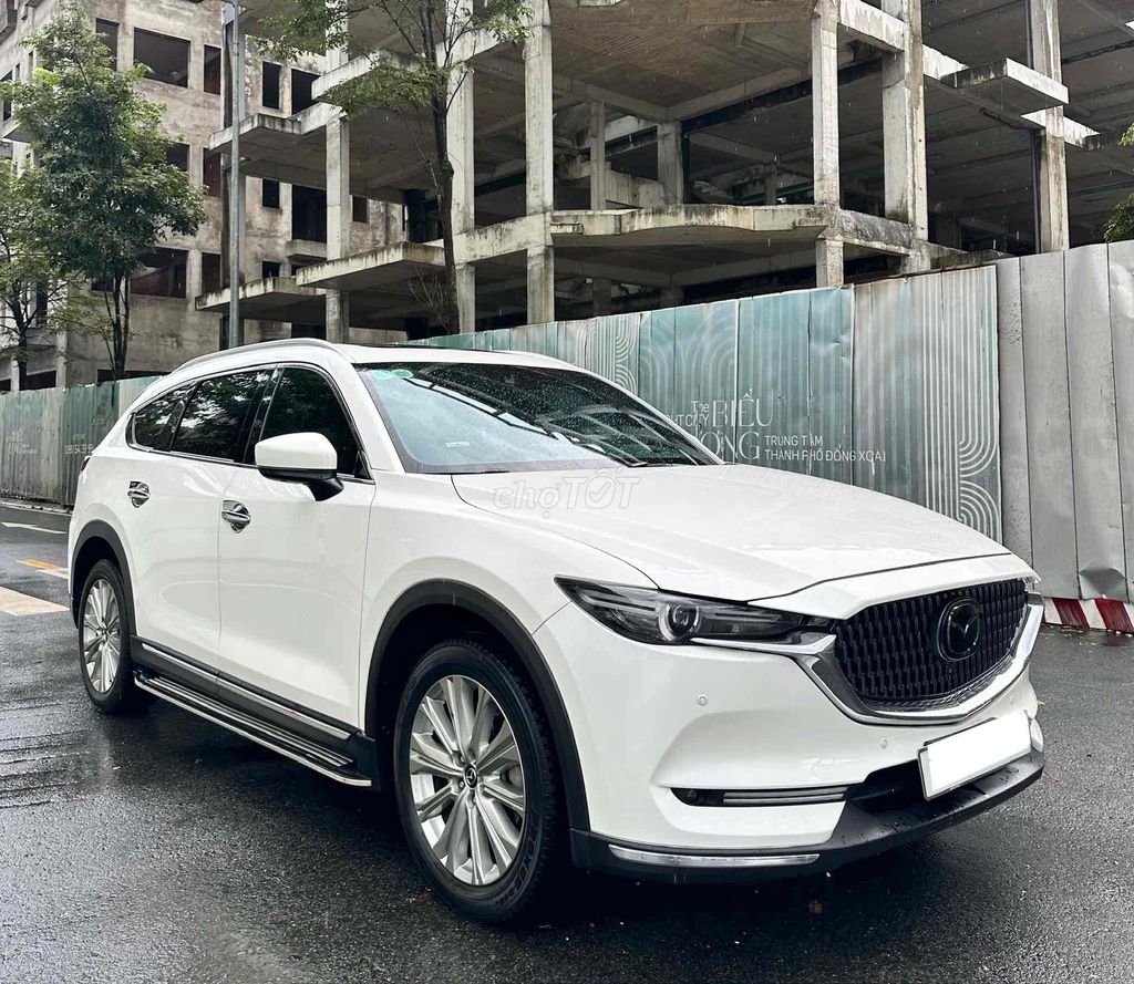 Мазда CX8 Премиум 2,5 л производства 2022 года в новой форме