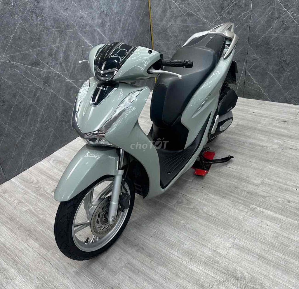 Honda SH 150i ABS серый цемент, 2024