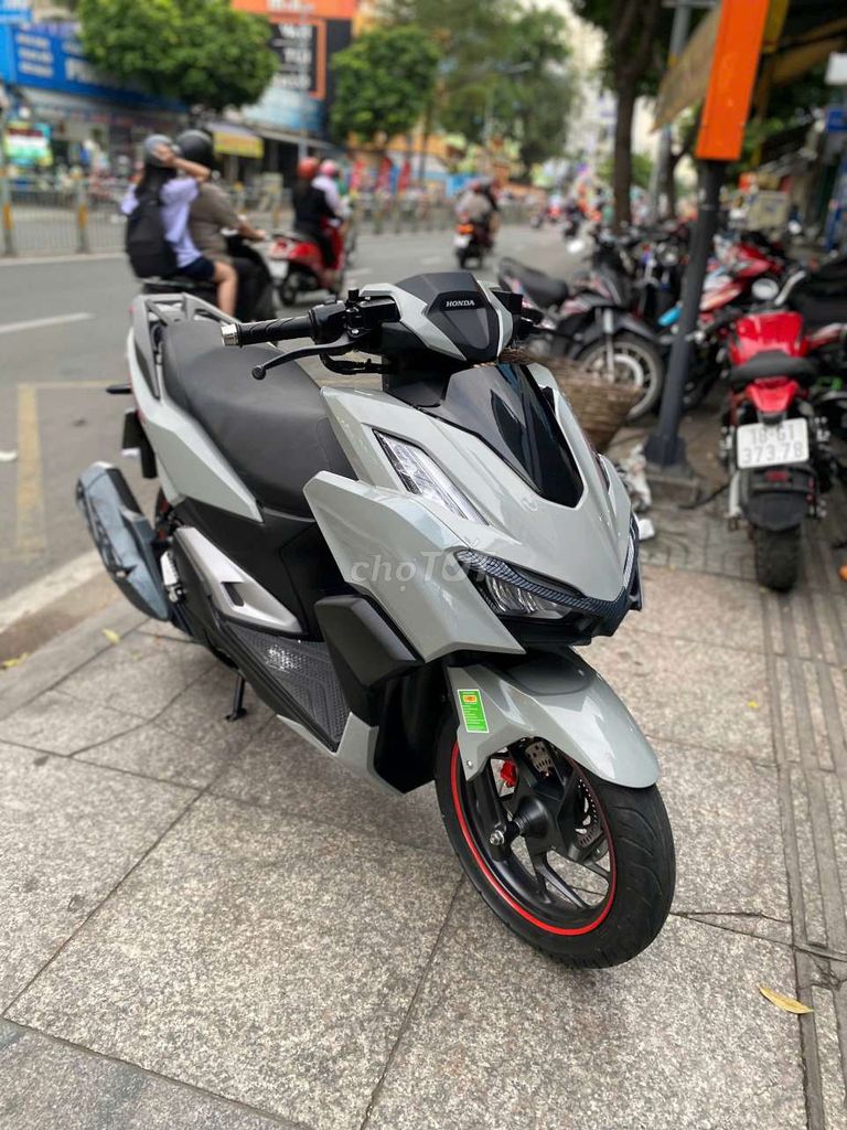 Honda Vario 160 ABS 2023 mới 90% bstp chính chủ