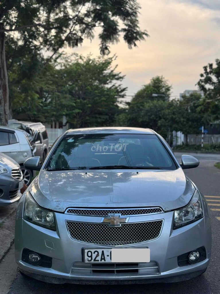 Chevrolet Cruze 1.8 Автомат 2013 Серебристый