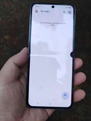 Samsung Z Flip4 Xanh Dương 256GB bầm màn. Mua bán Điện thoại tại Quận Hoàng Mai Hà Nội được đăng bởi Hoàng