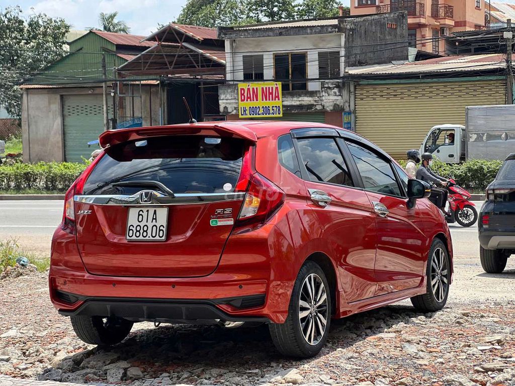❤️❤️ HONDA JAZZ 2019 1.5 RS - 32000 km. Mua bán Ô tô tại Thành phố Thuận An Bình Dương được đăng bởi BÌNH VÌNH PHÚ CHUYÊN XE LƯỚT BAO TEST HÃNG  hình 4