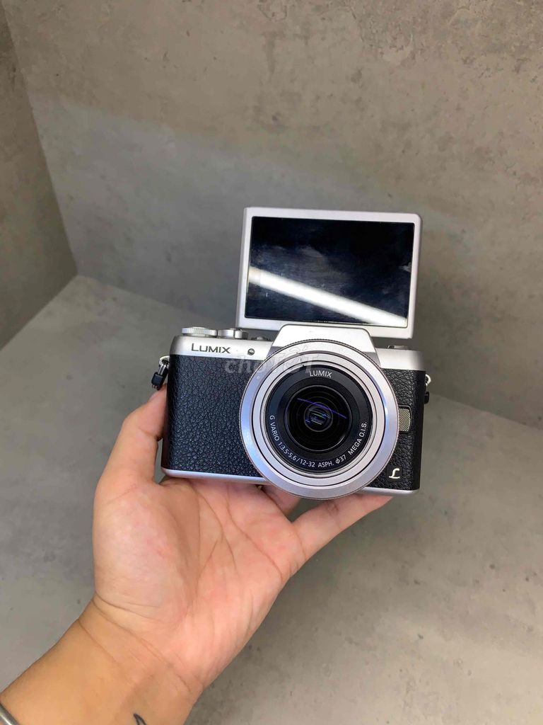 Máy ảnh Panasonic Lumix GF7 kèm kit fullbox. Mua bán Máy ảnh, Máy quay tại Huyện Thanh Trì Hà Nội được đăng bởi Đoàn Nhi hình 1