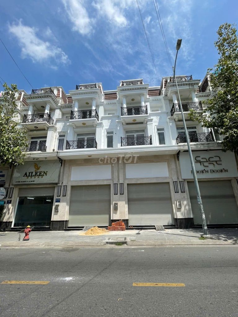CHO THUÊ CĂN CITYLAND MẶT TIỀN TRẦN THỊ NGHỈ (5 TẦNG 5X20) THANG MÁY