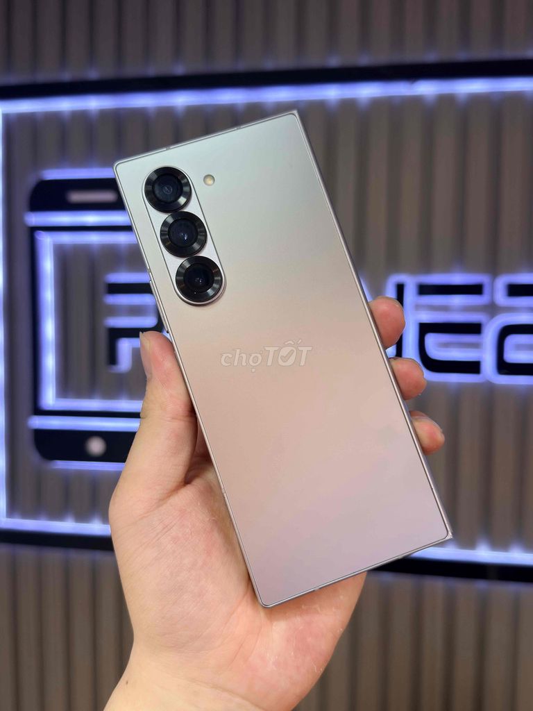 Samsung Galaxy Z Fold6 512GB Bạc Đã sử dụng. Mua bán Điện thoại tại Quận 3 Tp Hồ Chí Minh được đăng bởi Nguyễn Văn Tài hình 1