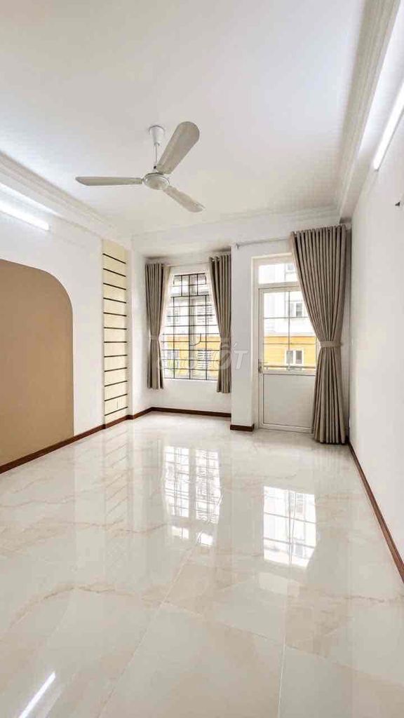 Nhà Mới Đẹp - Hẻm Xe Hơi - Quận 10 - 63M2 Ngang 3m7 5 Tầng 6 PN - 14.9 - ảnh 5
