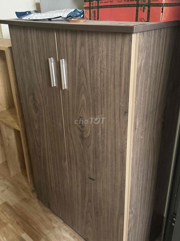 Tủ giày nhựa giả gỗ Nâu còn mới. Mua bán Tủ, kệ gia đình tại Quận Cẩm Lệ Đà Nẵng được đăng bởi kaka hình 1