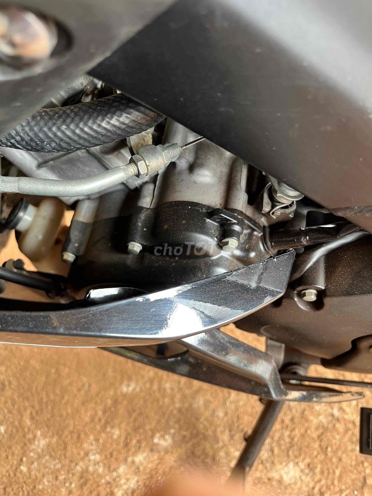 Yamaha R15 Đen 35249 km. Mua bán Xe máy tại Thành phố Buôn Ma Thuột Đắk Lắk được đăng bởi Trần Minh Lâm  hình 3